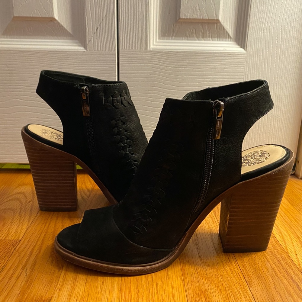 Vince Camuto Katri Booties - Black
